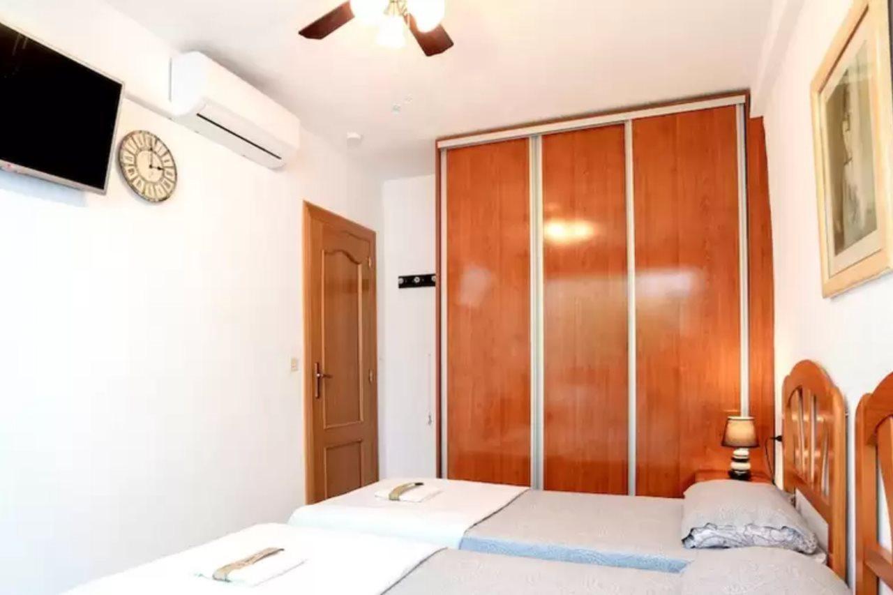 Edificio Aries Apartman Benidorm Kültér fotó