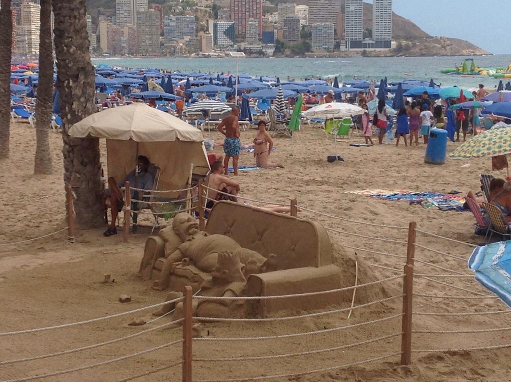 Edificio Aries Apartman Benidorm Kültér fotó